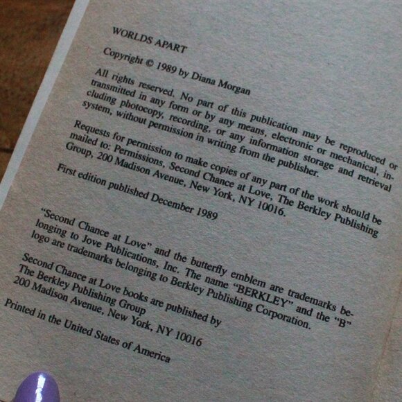 Vintage Second Chance at Love "Worlds Apart" Paperback Book - Picture 5 of 7